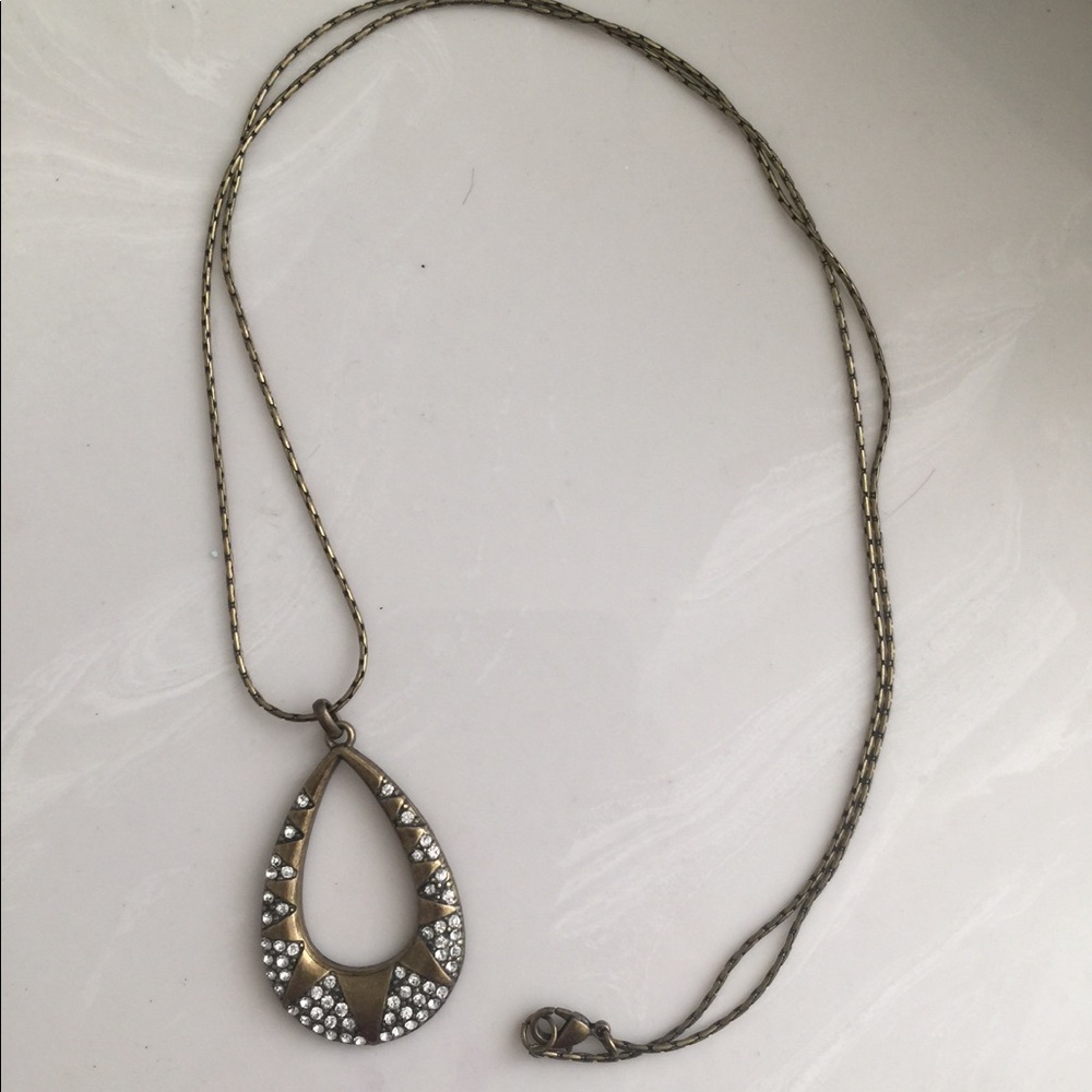 New bronze colored necklace with sparkles